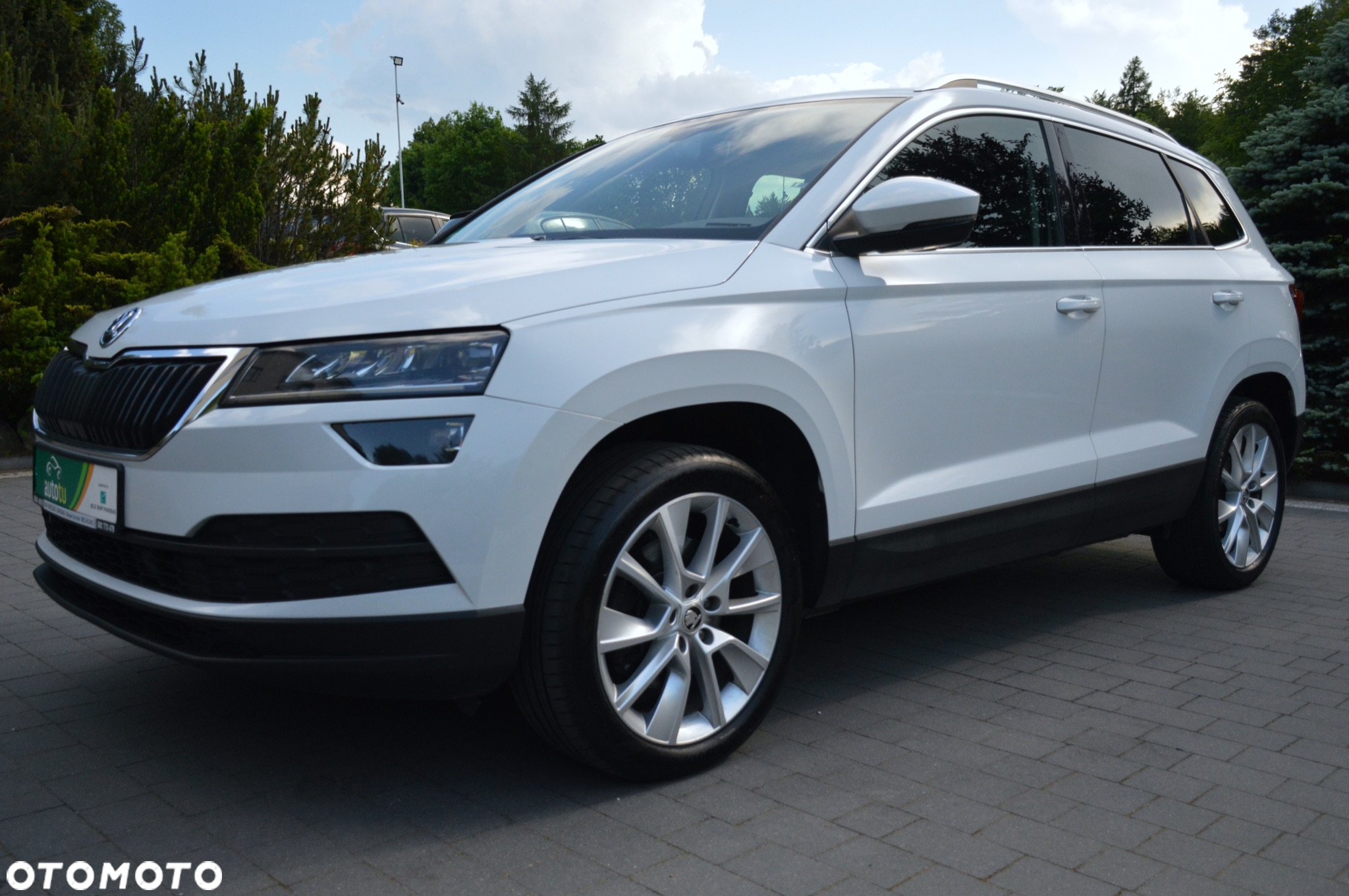 Skoda Karoq 2.0 TDI SCR 4x4 DSG Ambition - 2
