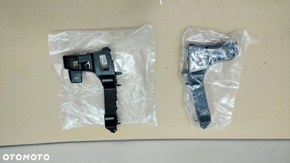 CITROEN C3 PICASSO ŚLIZG WSPORNIK BŁOTNIKA LEWY PRAWY 9681809380 9681809580