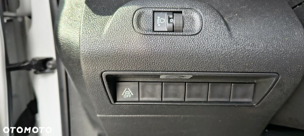 Toyota Proace City Verso Long 1.5 D-4D Business - 21