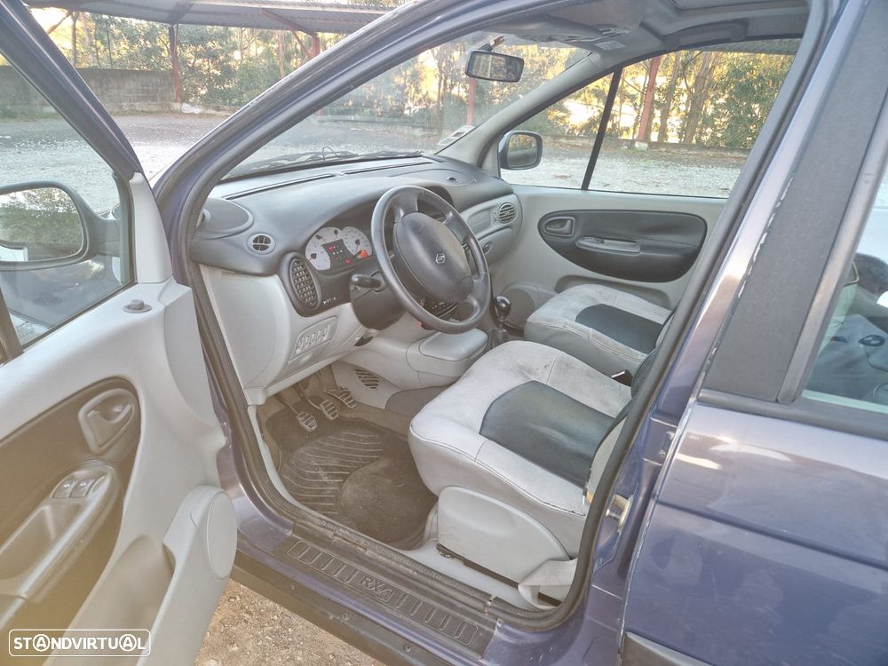 Renault Scénic 1.6 16V RXT AC - 5