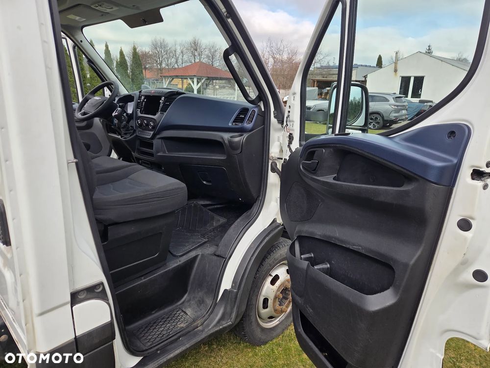 Iveco Daily - 18