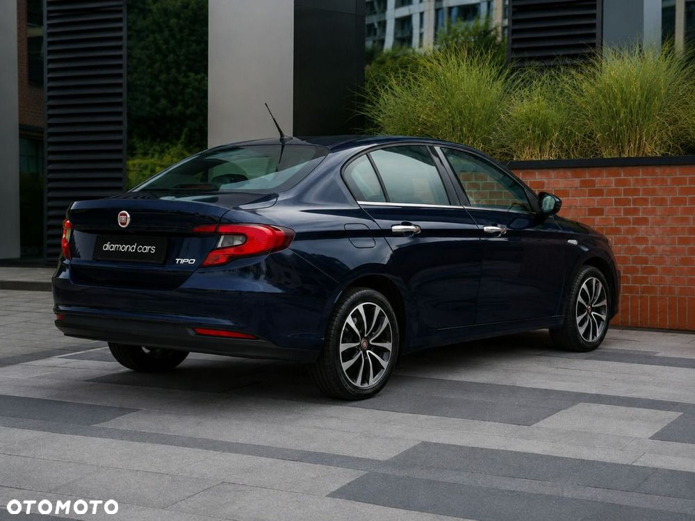 Fiat Tipo 1.4 16V Lounge EU6d - 2