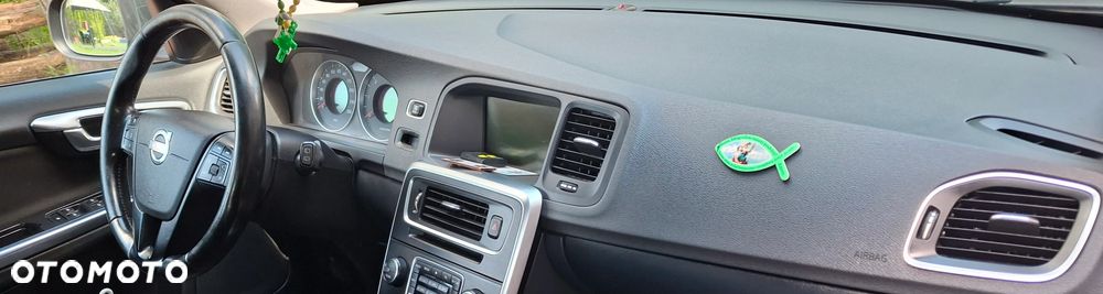 Volvo V60 D4 Edition - 11