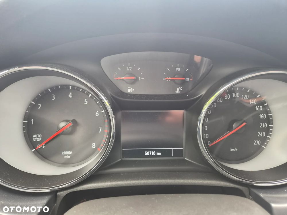 Opel Astra 1.2 T Edition S&S - 5