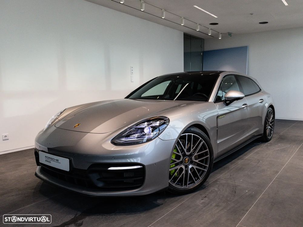 Porsche Panamera Sport Turismo 4 E-Hybrid Platinum Edition - 4