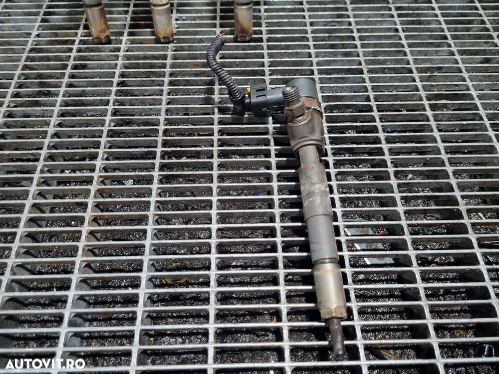 Injector Suzuki Vitara IV 1.6 D 2014 - 2018 120CP D16AA (1288) Diesel 0445110524 - 2