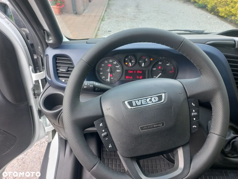 Iveco 35C15 wywrotka kiper 3.0 HPI - 11