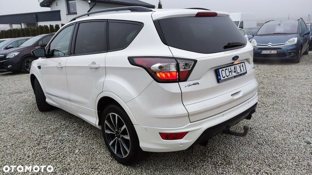 Ford Kuga - 4