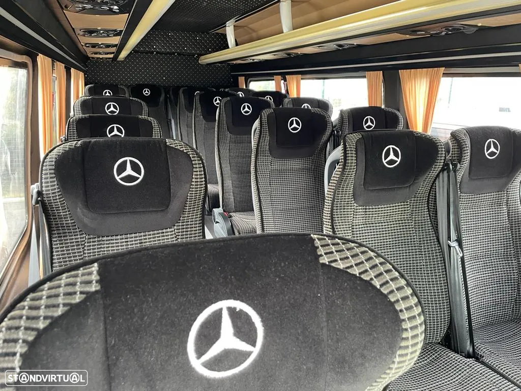 Mercedes Benz Sprinter - 4