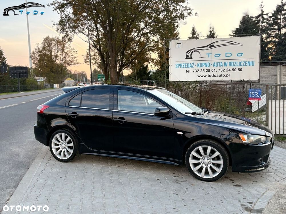 Mitsubishi Lancer - 9