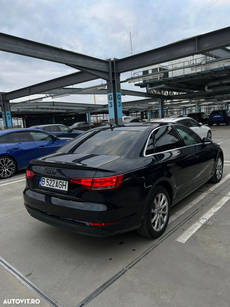 Audi A4 2.0 TDI S tronic - 7