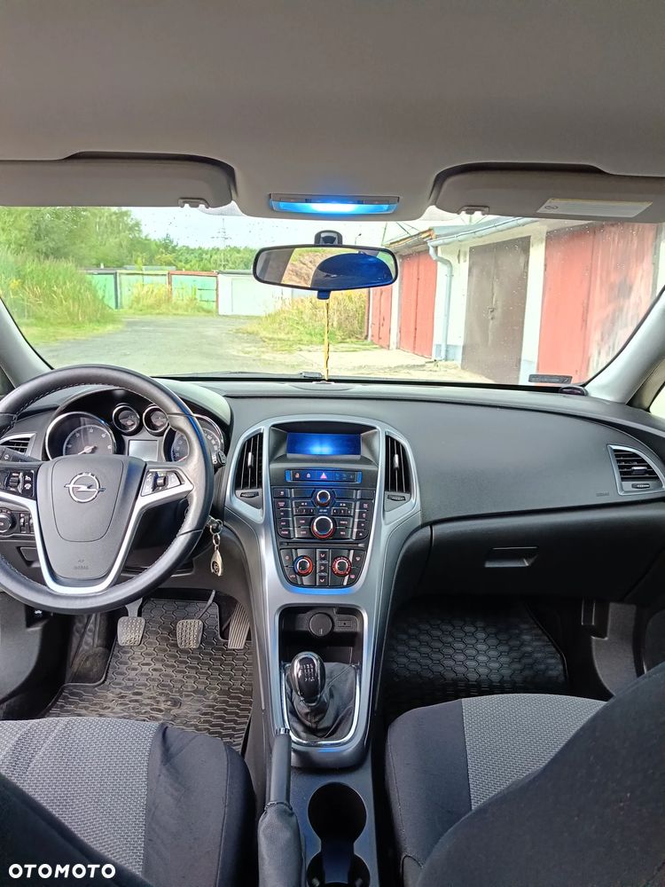 Opel Astra 1.7 CDTI Enjoy - 9