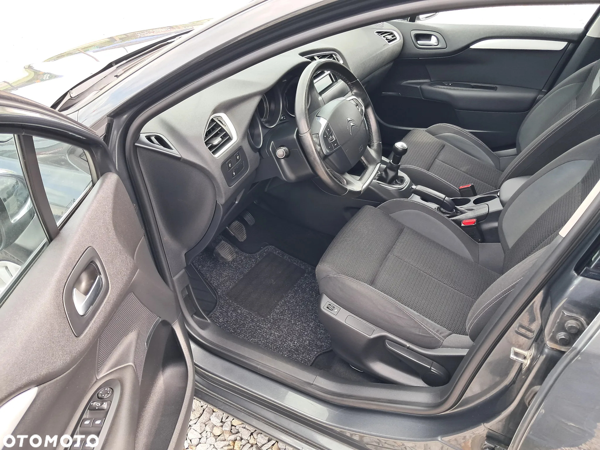 Citroën C4 1.6 VTi Exclusive - 8