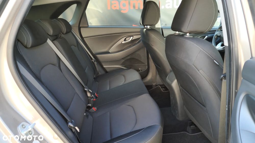 Hyundai i30 - 17