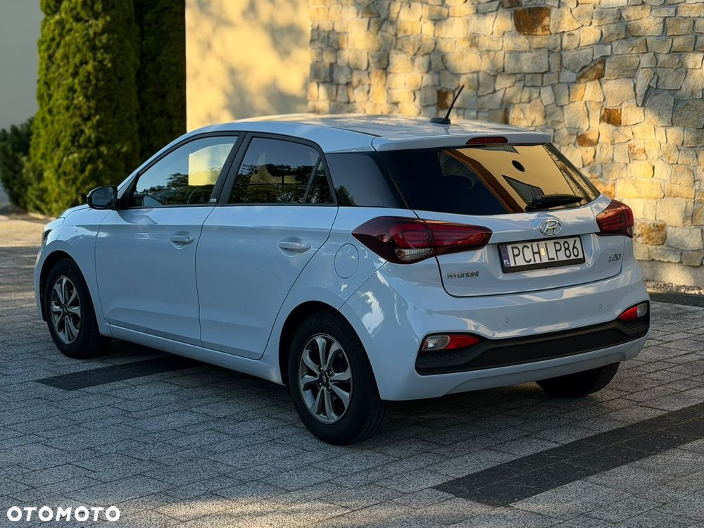 Hyundai i20 1.2 Trend - 10