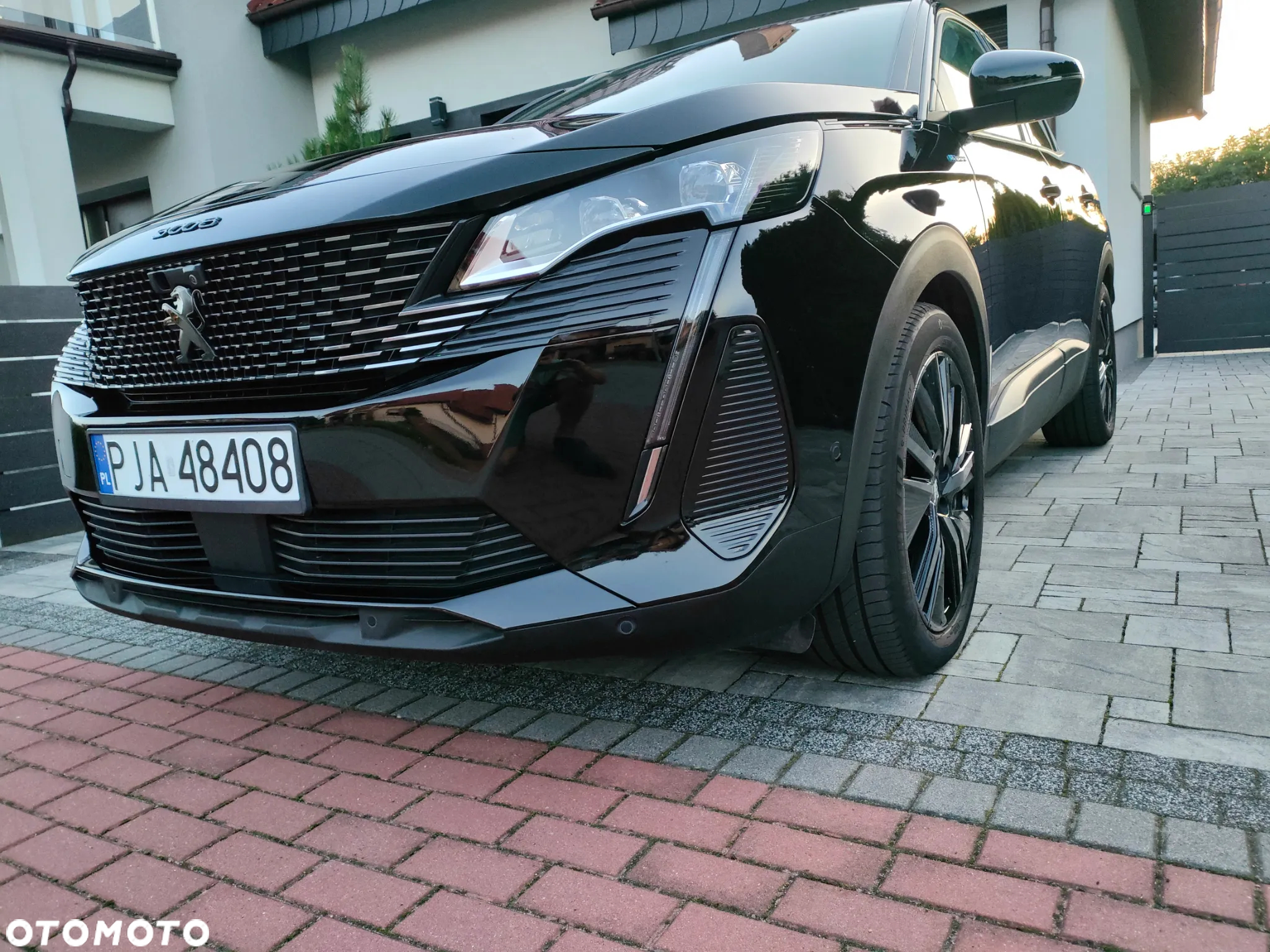 Peugeot 3008 1.6 PureTech Hybrid4 PHEV GT Pack S&S EAT8 - 6