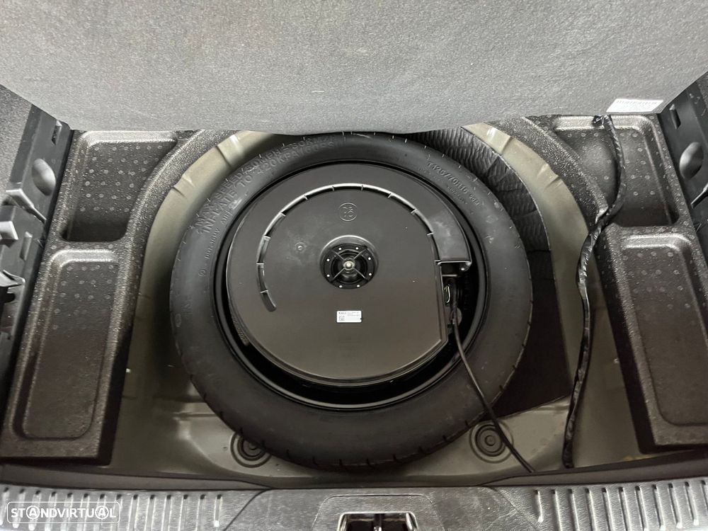 Ford Focus SW 1.5 TDCi EcoBlue Active X - 31