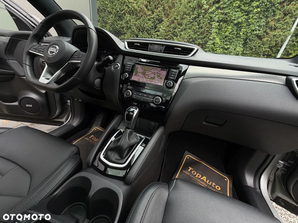 Nissan Qashqai 1.3 DIG-T DCT TEKNA - 16