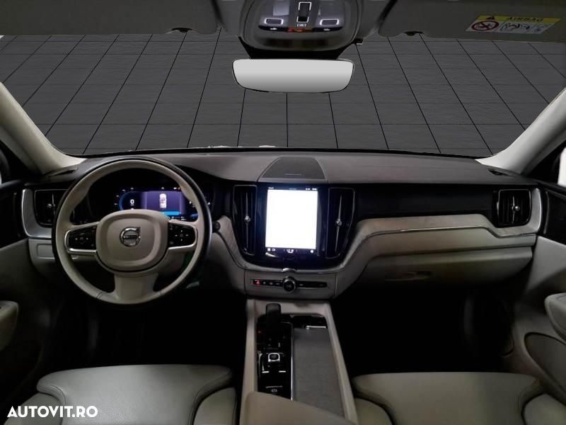 Volvo XC 60 T6 AWD Recharge Plus Bright - 11