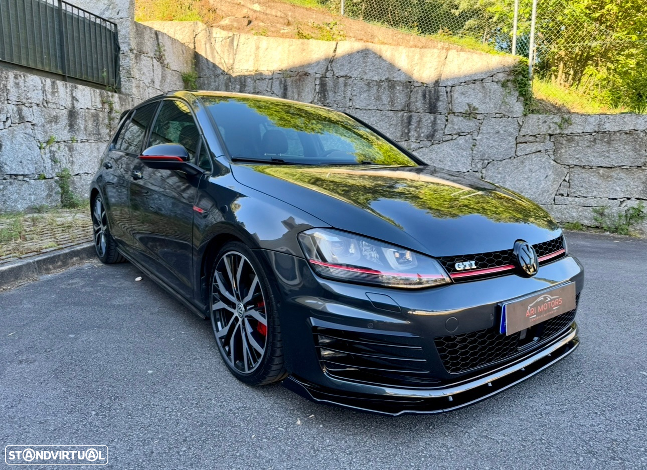 VW Golf 2.0 TSi GTi Performance - 9
