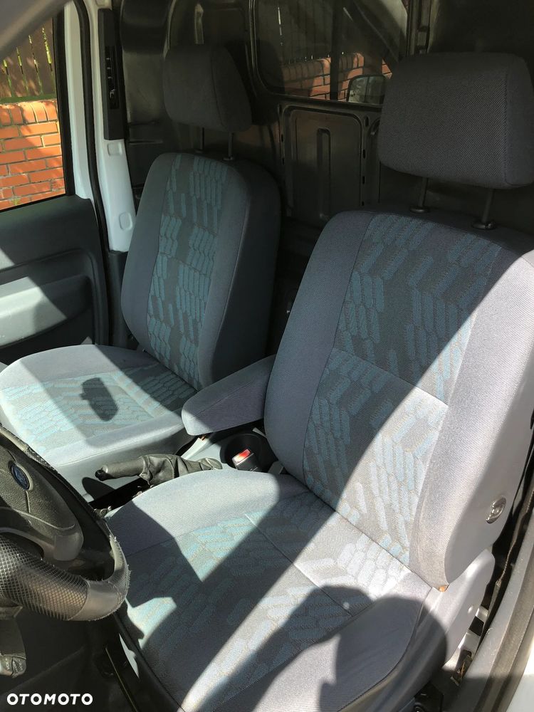 Ford TRANSIT COONECT T230L 1.8TDCI - 14