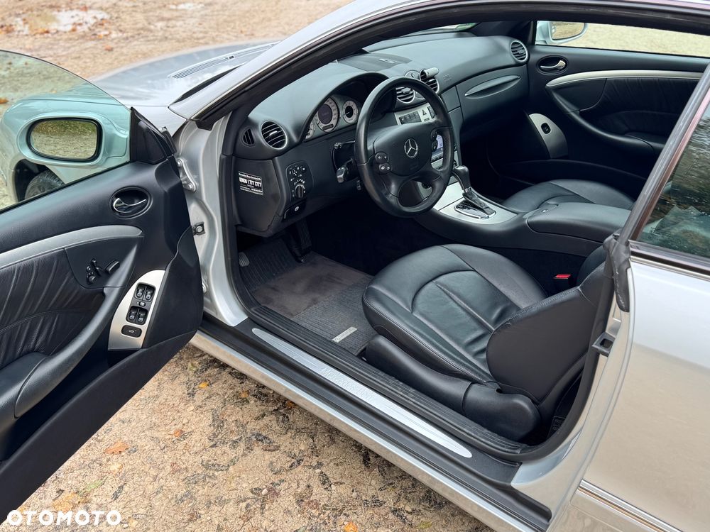 Mercedes-Benz CLK - 10