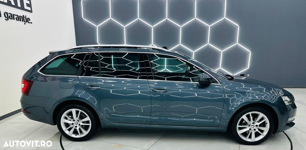 Skoda Octavia 1.6 TDI DSG Ambition - 39