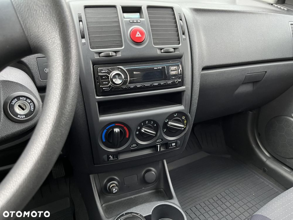 Hyundai Getz 1.4 More / Comfort - 12