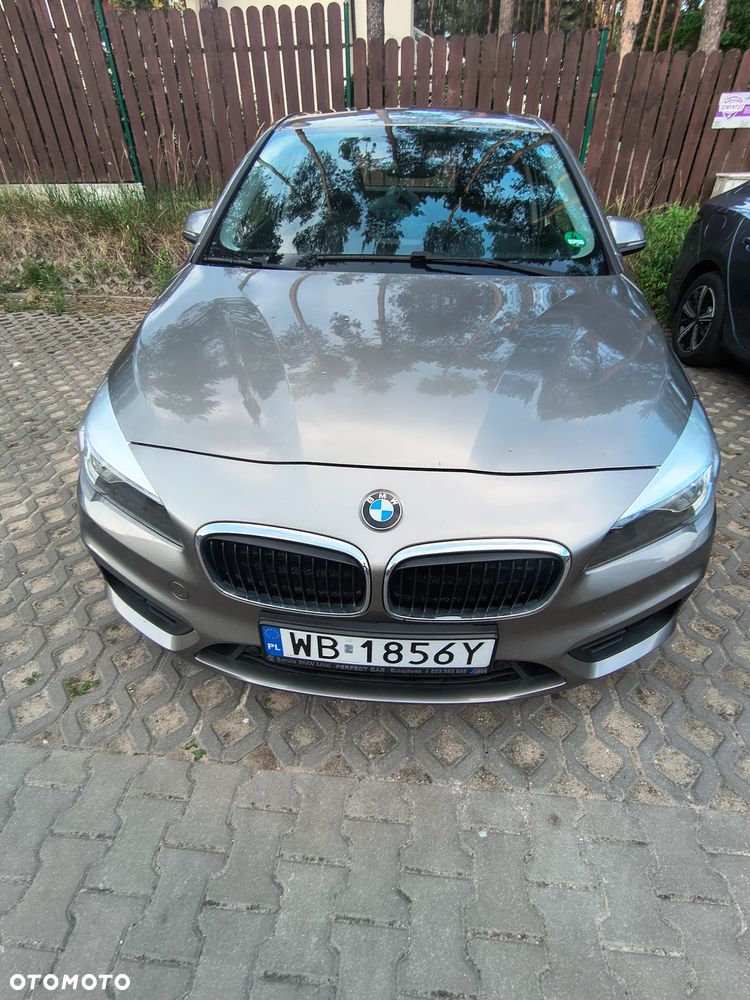 BMW Seria 2 218d - 6