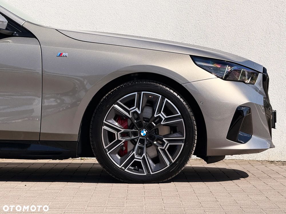 BMW Seria 5 540d xDrive - 12