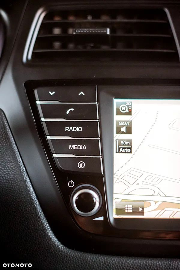 Hyundai i20 blue 1.0 T-GDI Active YES Plus - 21