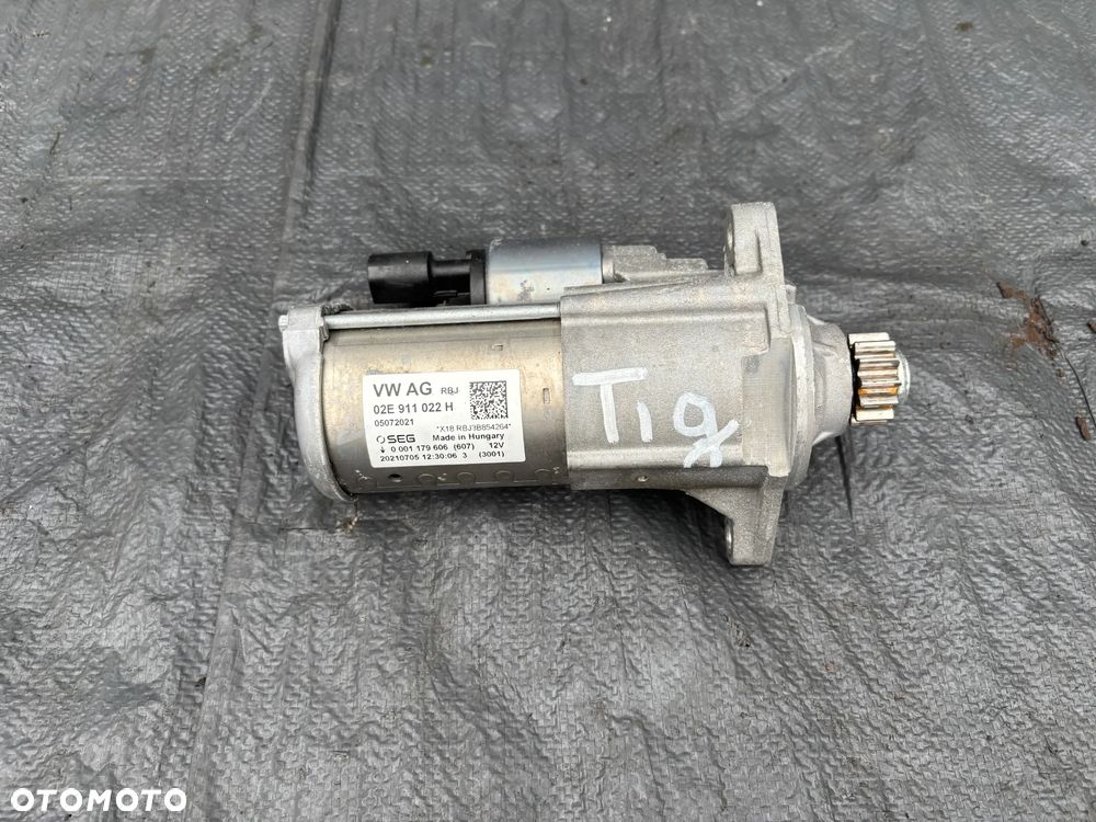 Vw Tiguan II rozrusznik 02E911022H - 1
