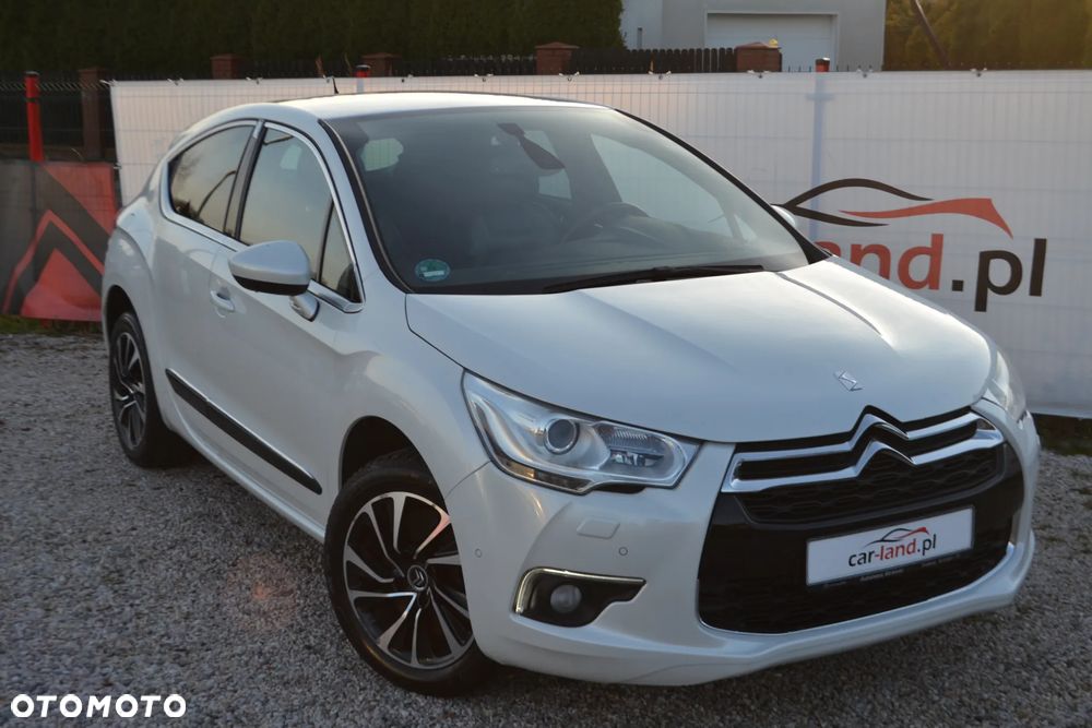 Citroën DS4 THP 200 SportChic - 4