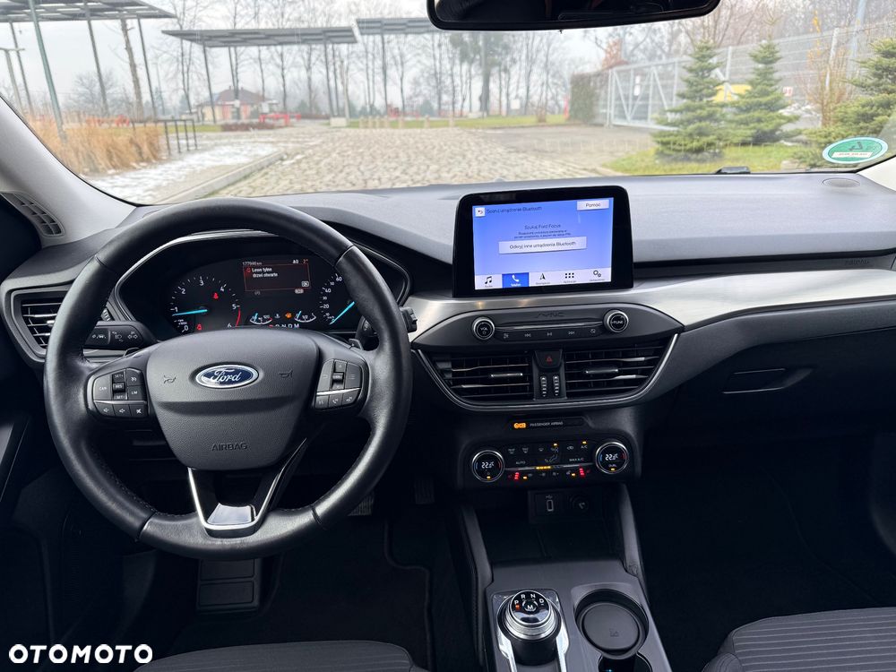 Ford Focus 1.5 EcoBlue Start-Stopp-System TITANIUM X - 19