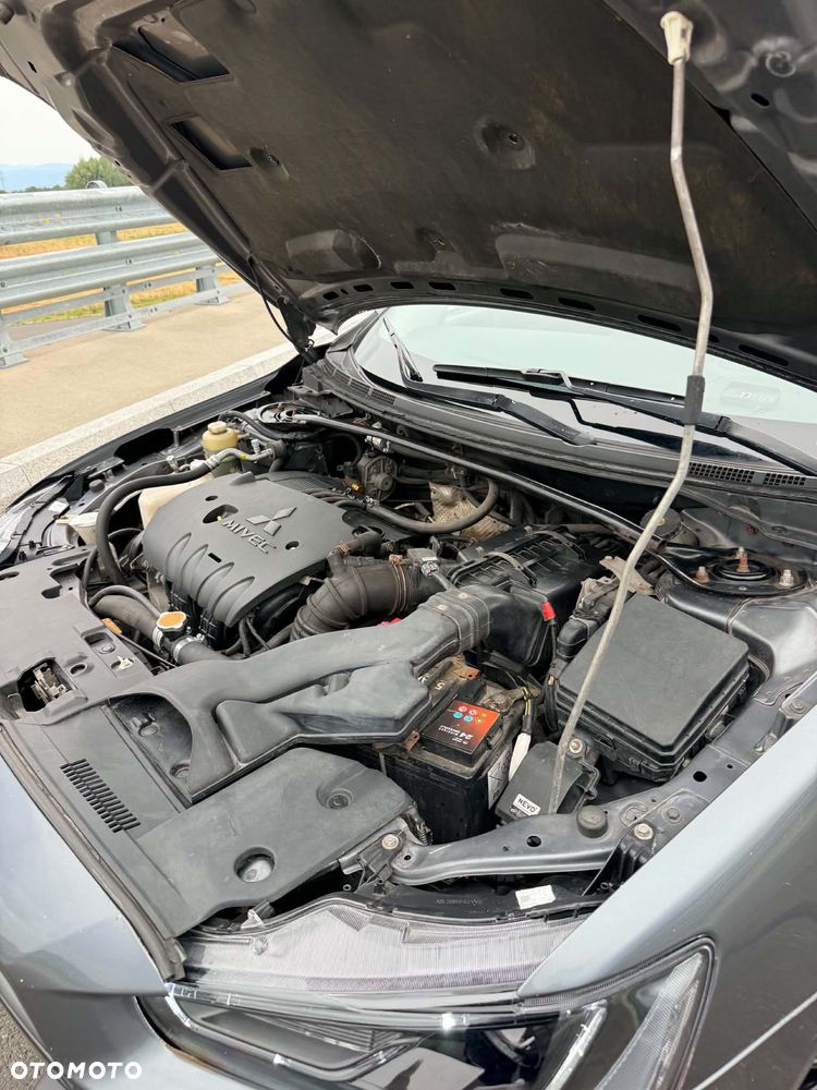 Mitsubishi Lancer - 21