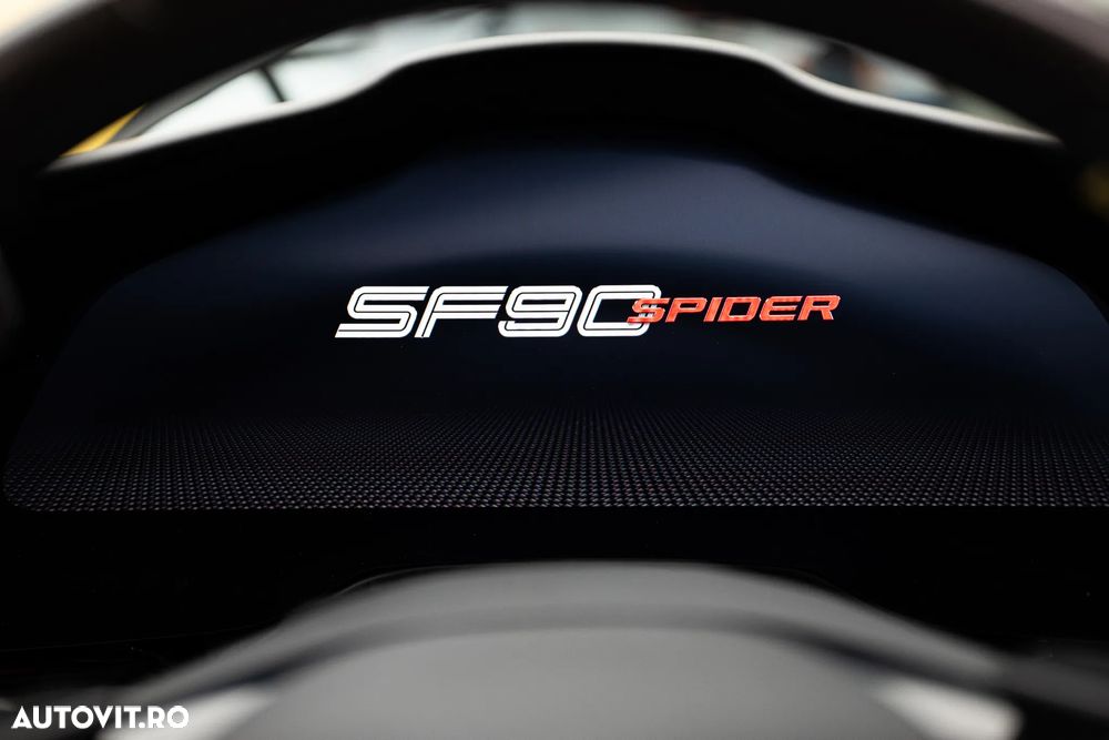 Ferrari SF90 Stradale - 20