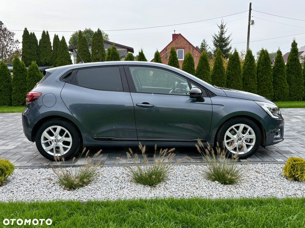 Renault Clio - 5