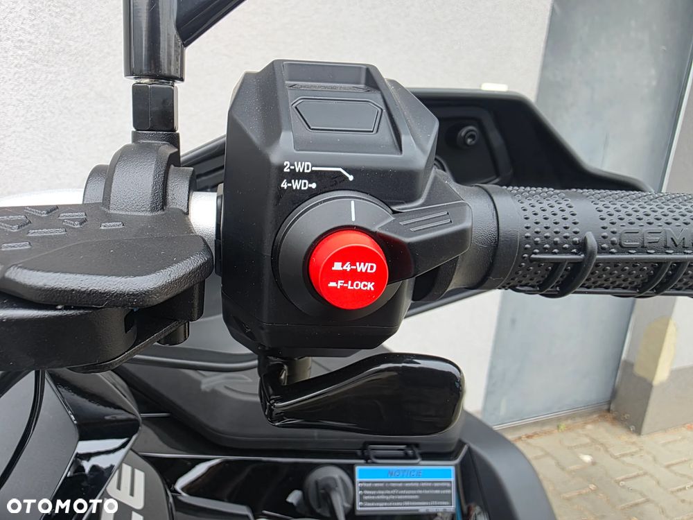 CFMoto CForce - 12