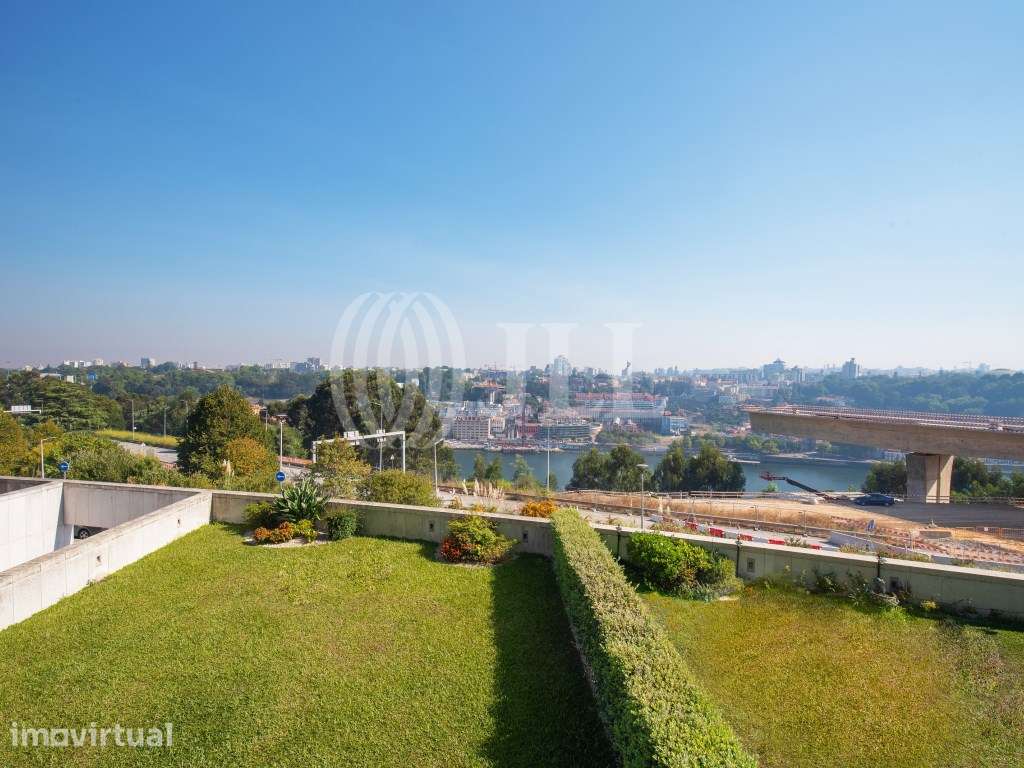 Apartamento T4 em condomínio, em Vila Nova de Gaia - Grande imagem: 2/31