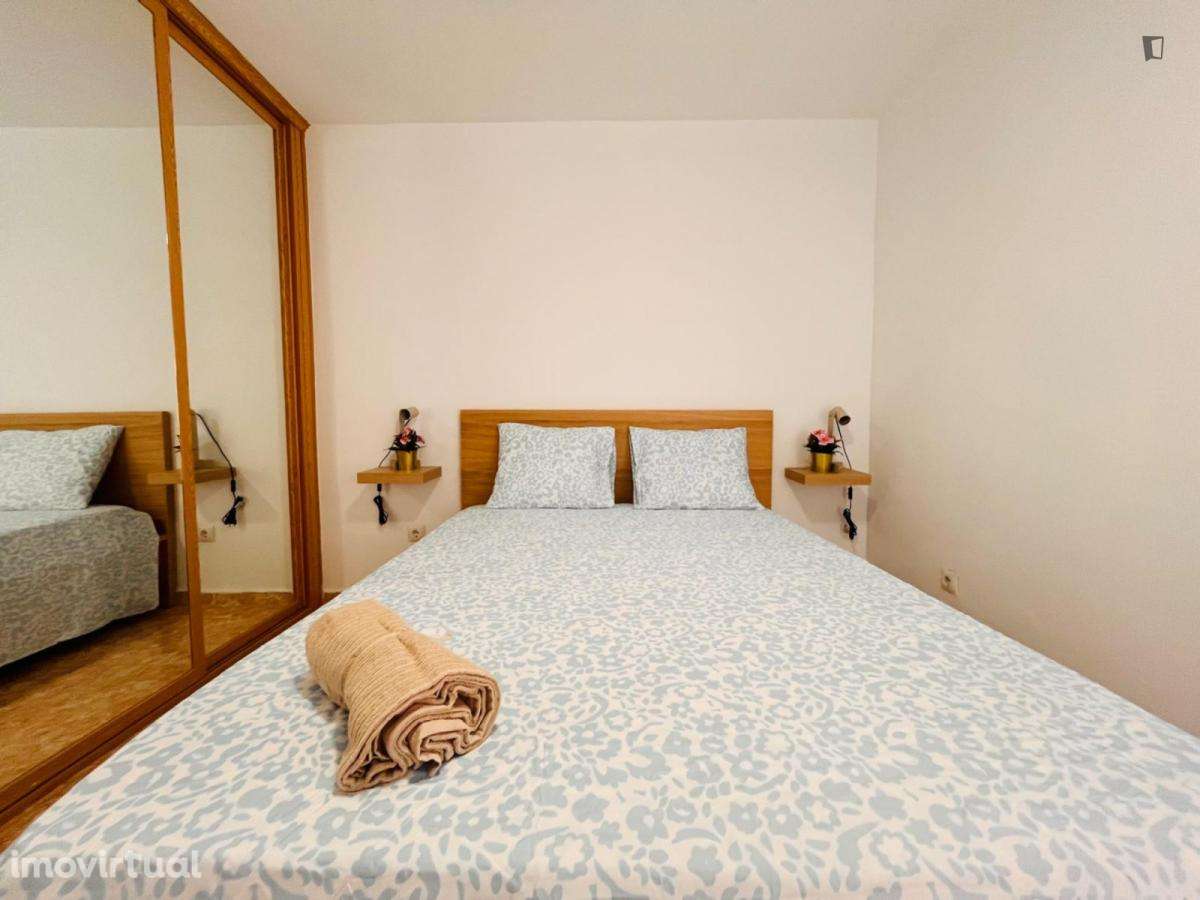 Quarto - localizado em Princípe Real Lisbon - Grande imagem: 3/15