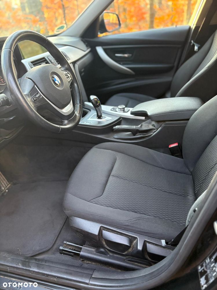 BMW Seria 3 - 16