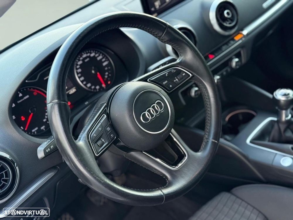 Audi A3 Sportback 1.6 TDI Sport - 8
