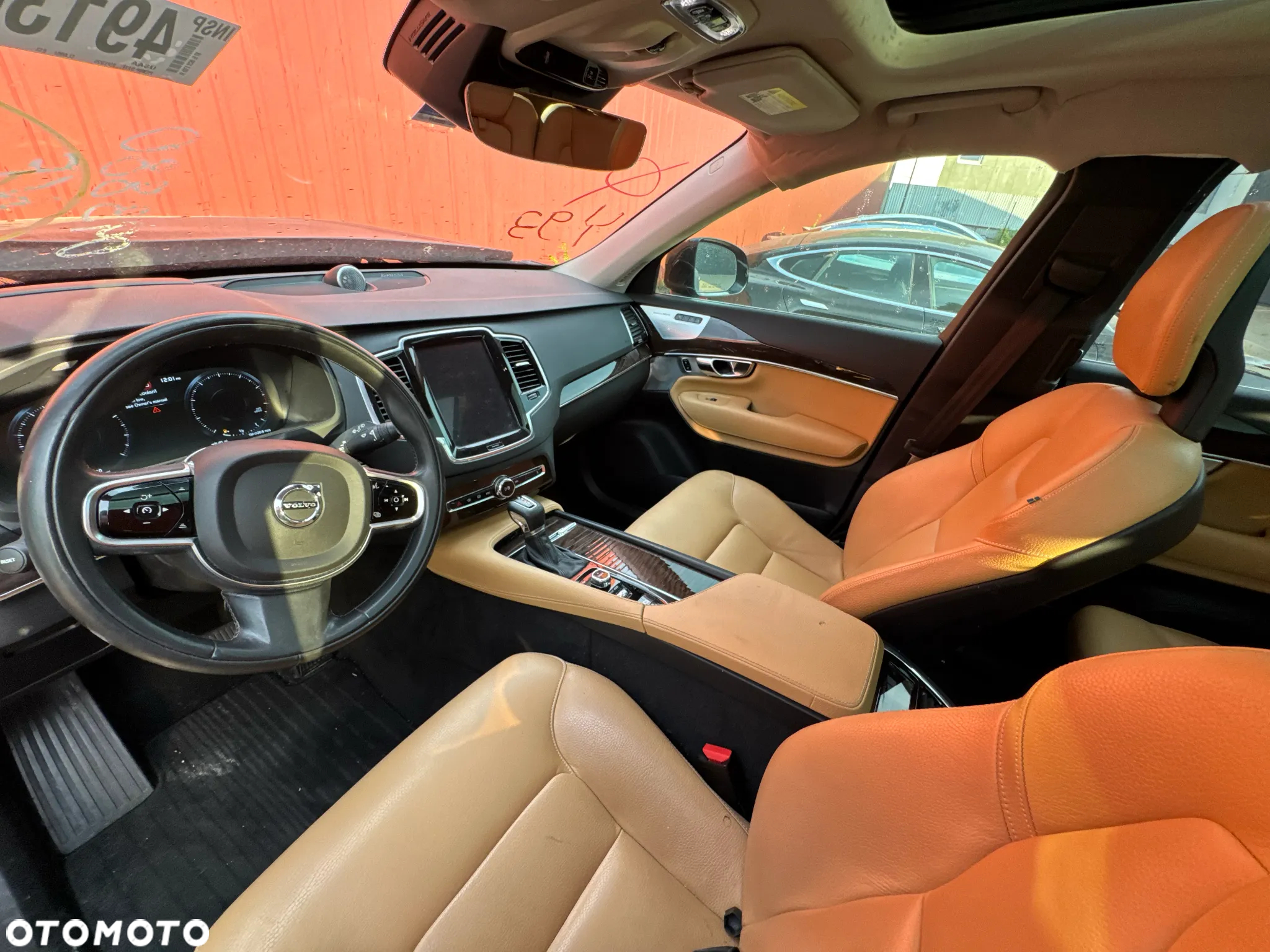 Volvo XC 90 T6 AWD Momentum 7os - 11