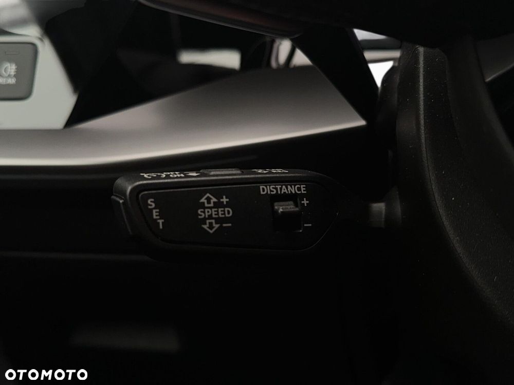 Audi RS3 Sportback TFSI Quattro S tronic - 28