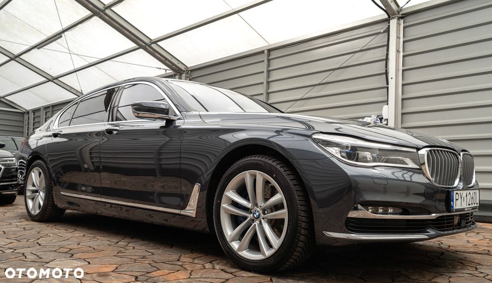 BMW Seria 7 740Li xDrive - 6