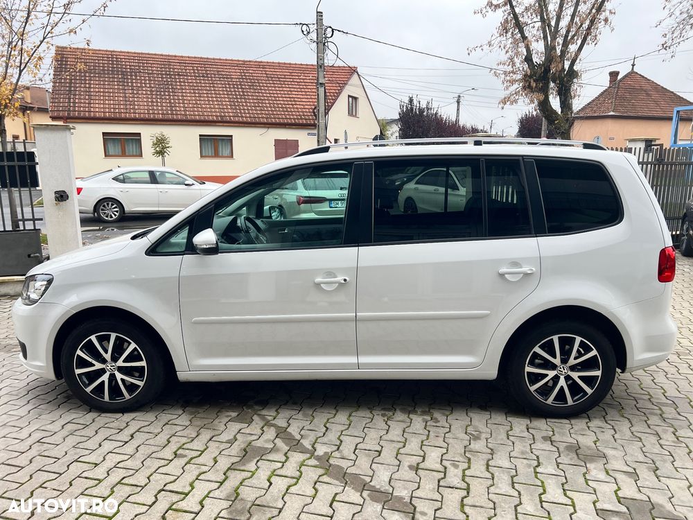 Volkswagen Touran 2.0 TDI Comfortline - 14