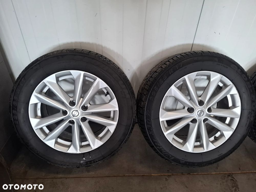 Alufelgi 17 cali  Nissan Qashqai J11 Lift 2017 rok nr opony zima po 7mm 225/55R17 2020 rok - 2