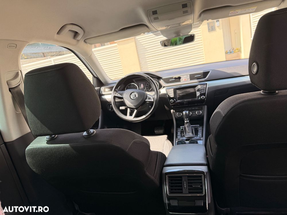 Skoda Superb 2.0 TDI DSG Ambition - 18