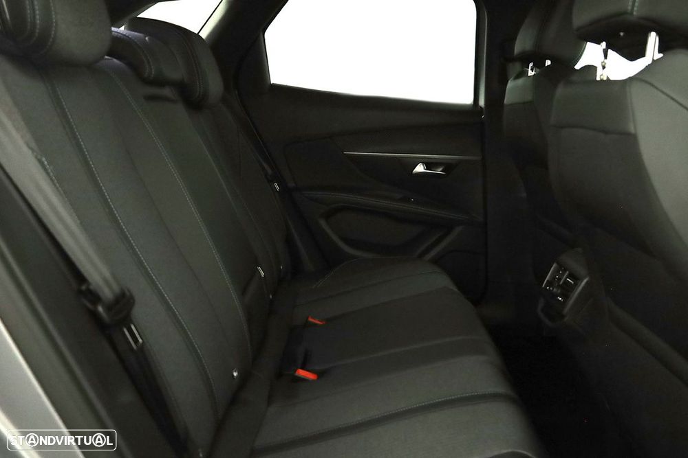 Peugeot 3008 1.2 Hybrid Allure Pack e-DCS6 - 23