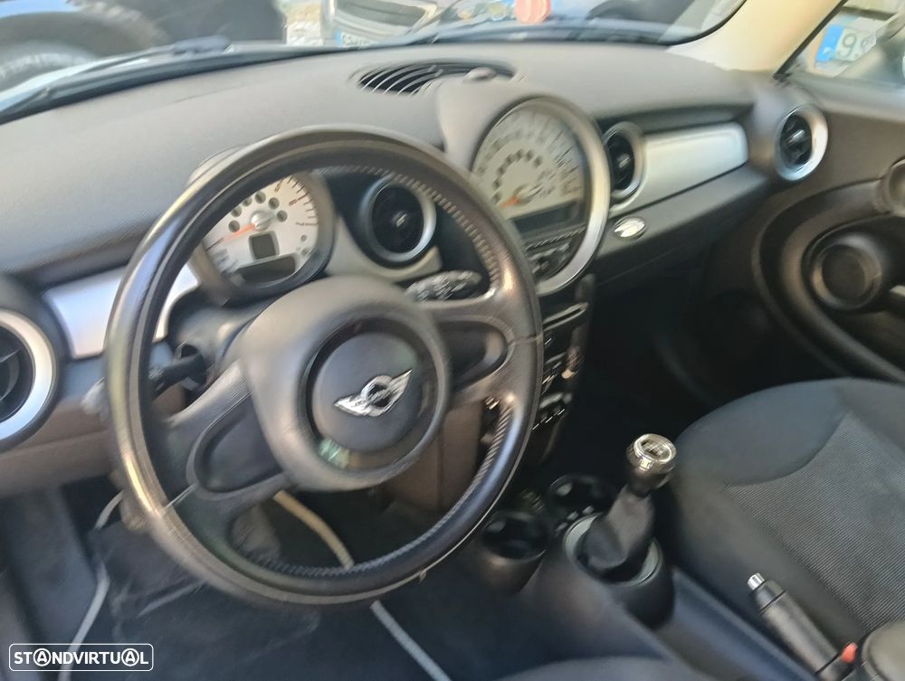 MINI Clubman One D - 20